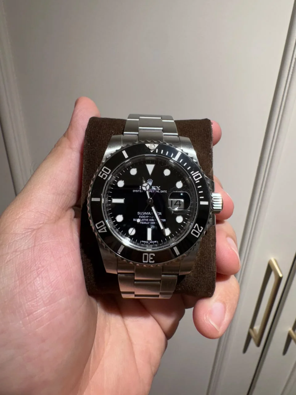 Submariner Date Stainless Steel / Black / Cerachom