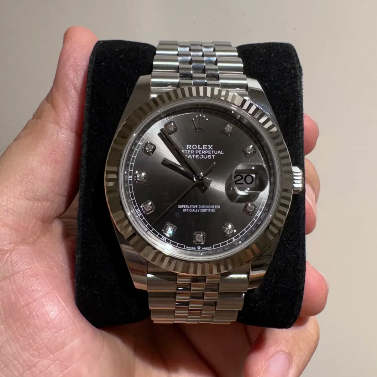 Datejust 41 Stainless Steel Fluted / Jubilee / Dark Rhodium - Diamond