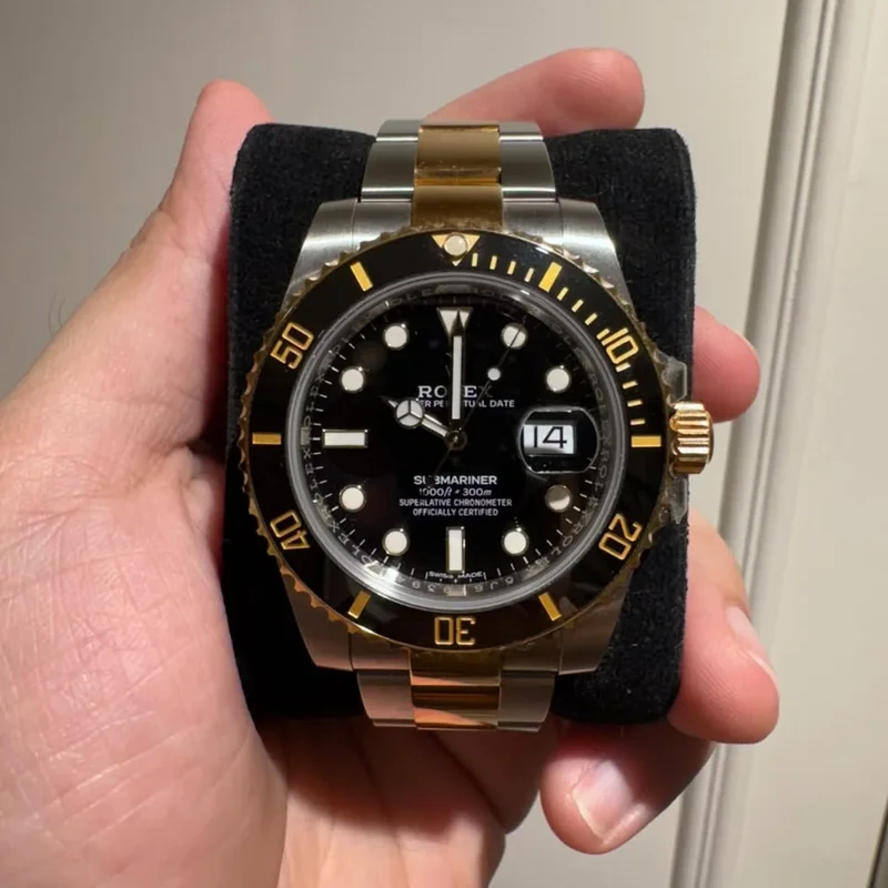 Submariner Date Rolesor / Black / Cerachrom