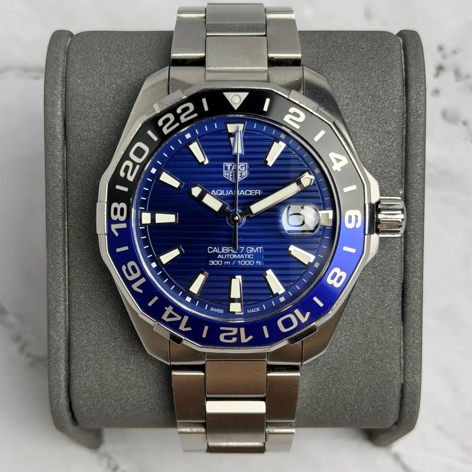 Aquaracer 300M Calibre 7 GMT Stainless Steel / Blue / Bracelet