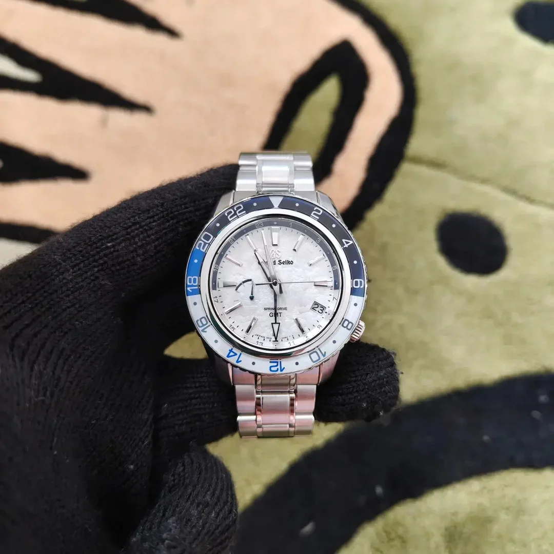 Hi Beat 36000 GMT ‘Sea of Cloud’ SBGJ275