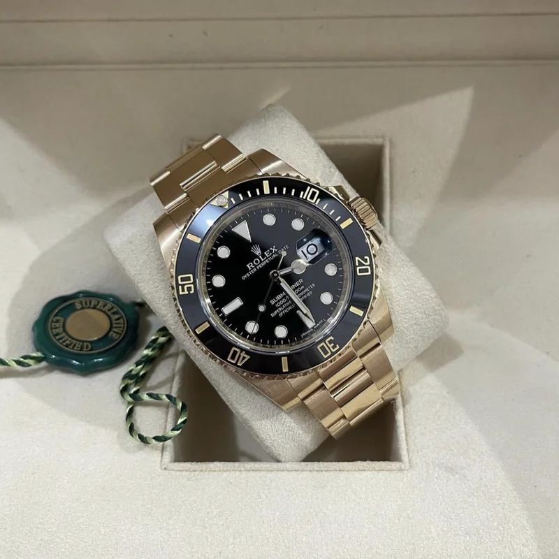 Thumb Submariner Date Yellow Gold / Black