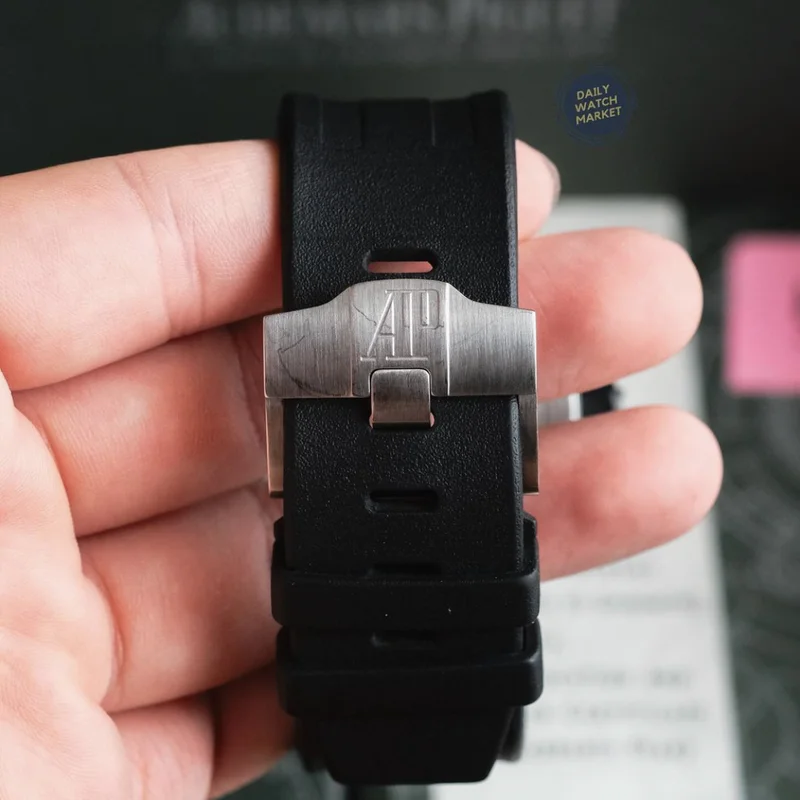 Thumb Royal Oak Offshore Diver Stainless Steel / Black