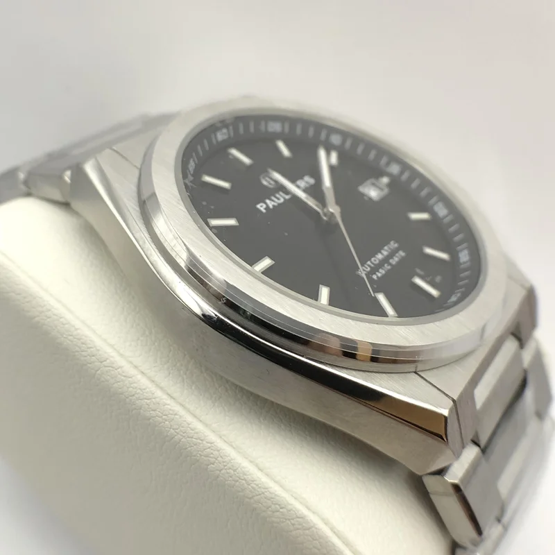 Thumb Pasic Date / Stainless Steel / Black