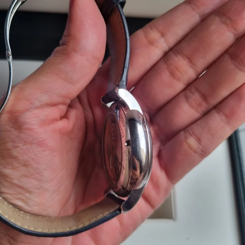 Thumb Manufacture Worldtimer / Stainless steel / Blue /