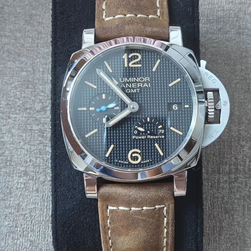 Jual Panerai Luminor 1950 42 Days GMT Power Reserve Automatic Stainless  Steel Black Hobnail PAM01537 Original