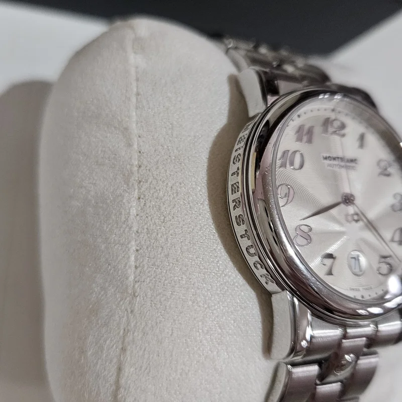Thumb Star Traditional Automatic Date / White