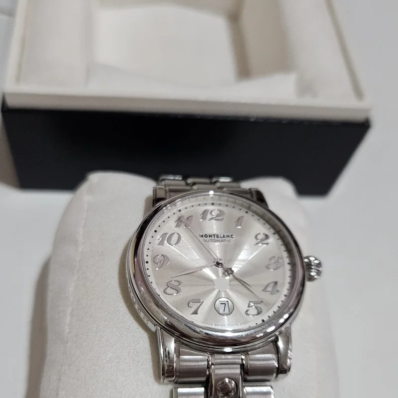 Thumb Star Traditional Automatic Date / White