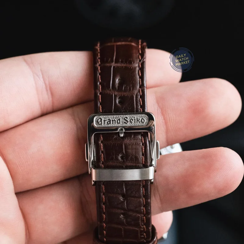 Thumb Automatic Hi Beat 36000 GMT Stainless Steel / Silver / Strap