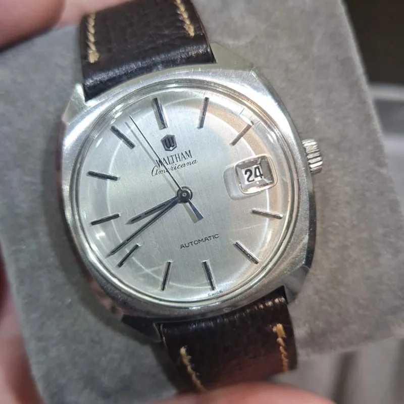 Thumb Waltham Wristwatches