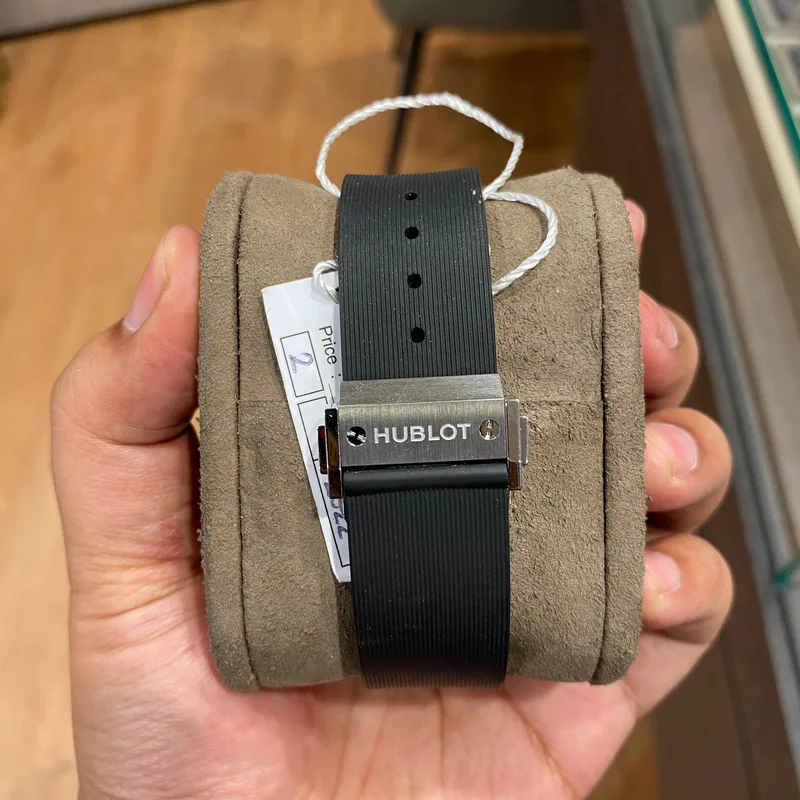 Thumb Classic Fusion 42 Titanium / Black / Rubber