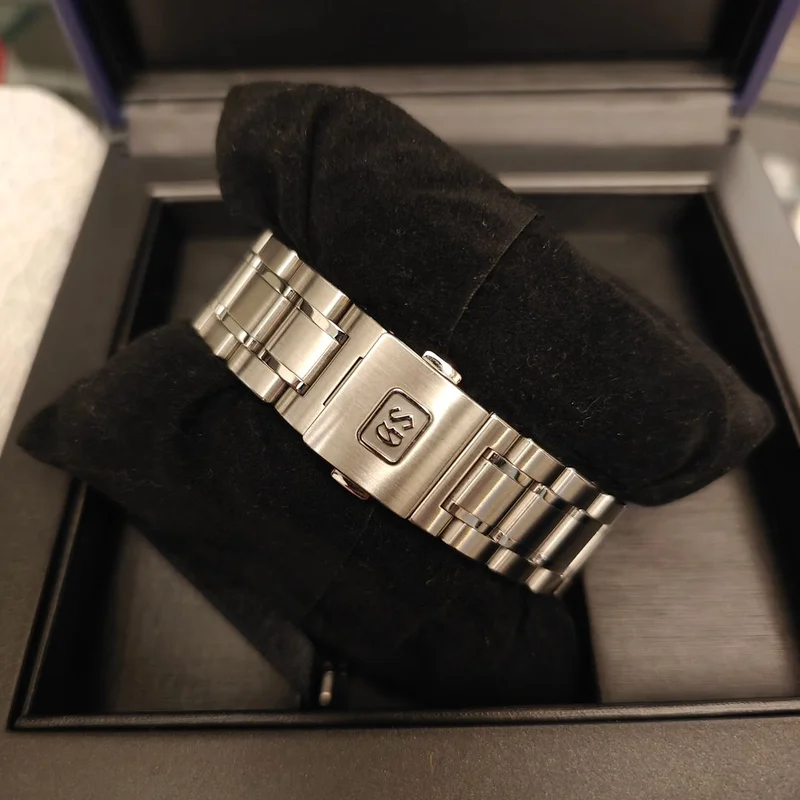 Thumb Spring Drive Heritage Collection Blue