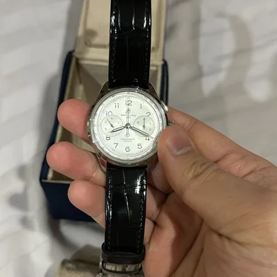 Premier Heritage B09 Chronograph 40 Stainless Steel / Silver