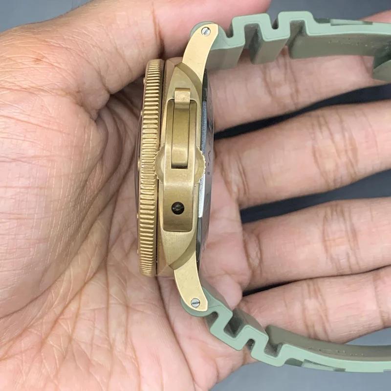 Thumb Panerai Submersible Bronzo