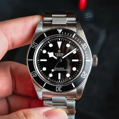 Black Bay Master Chronometer Stainless Steel / Black / Oyster