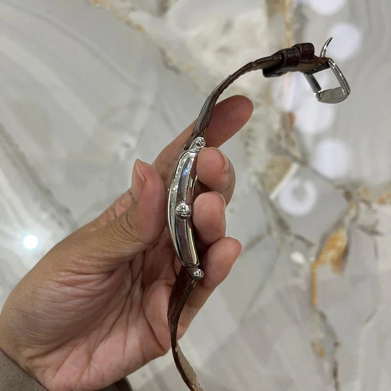 Thumb Long Island Quartz