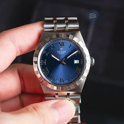 Royal Date 38 Stainless Steel / Blue - Roman