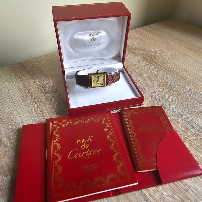 Thumb Must de Cartier Tank Quartz