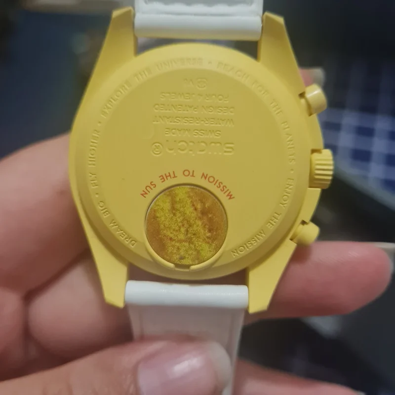 Thumb MoonSwatch Mission to the Sun