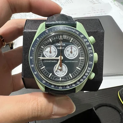 MoonSwatch Mission on Earth