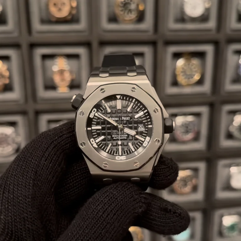 Thumb Royal Oak Offshore Diver Stainless Steel / Black