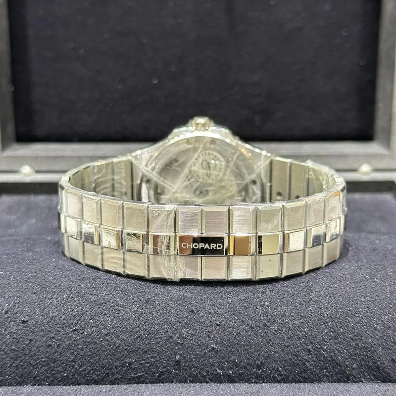 Thumb Alpine Eagle 41 Stainless Steel / Grey