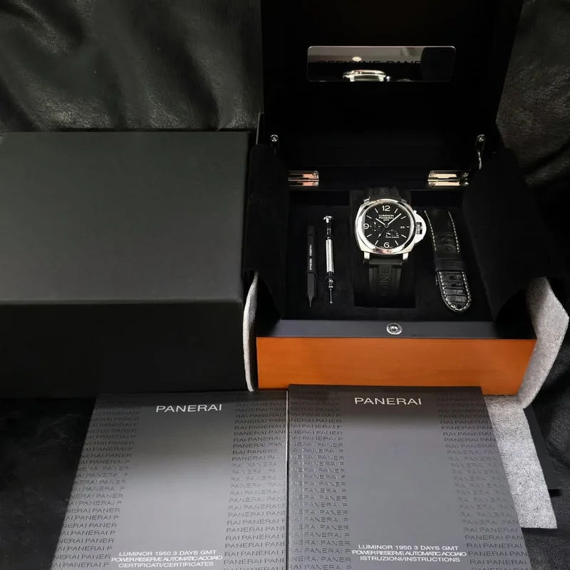 Thumb Luminor 1950 3 Days GMT Power Reserve Automatic Acciacio 44mm