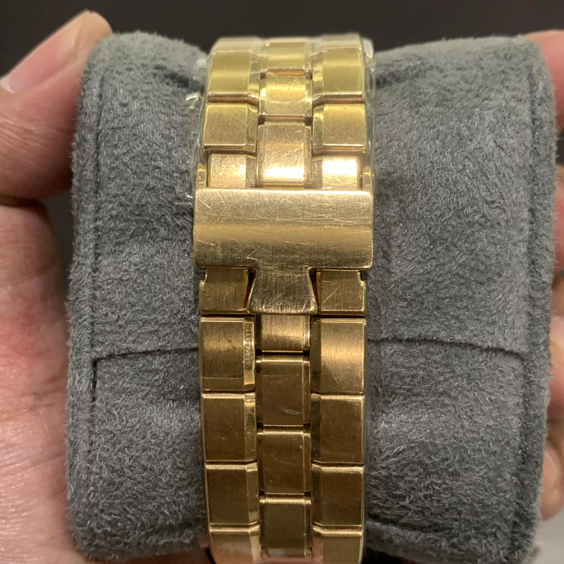 Thumb Overseas 36 Yellow Gold