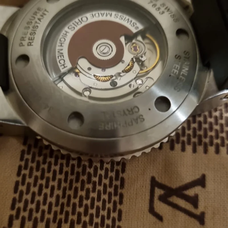 Thumb Aquis Date 43 Stainless Steel / Blue / Rubber