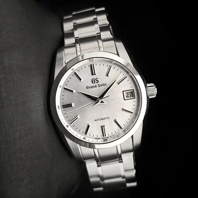 Automatic Date Stainless Steel / Silver / Bracelet