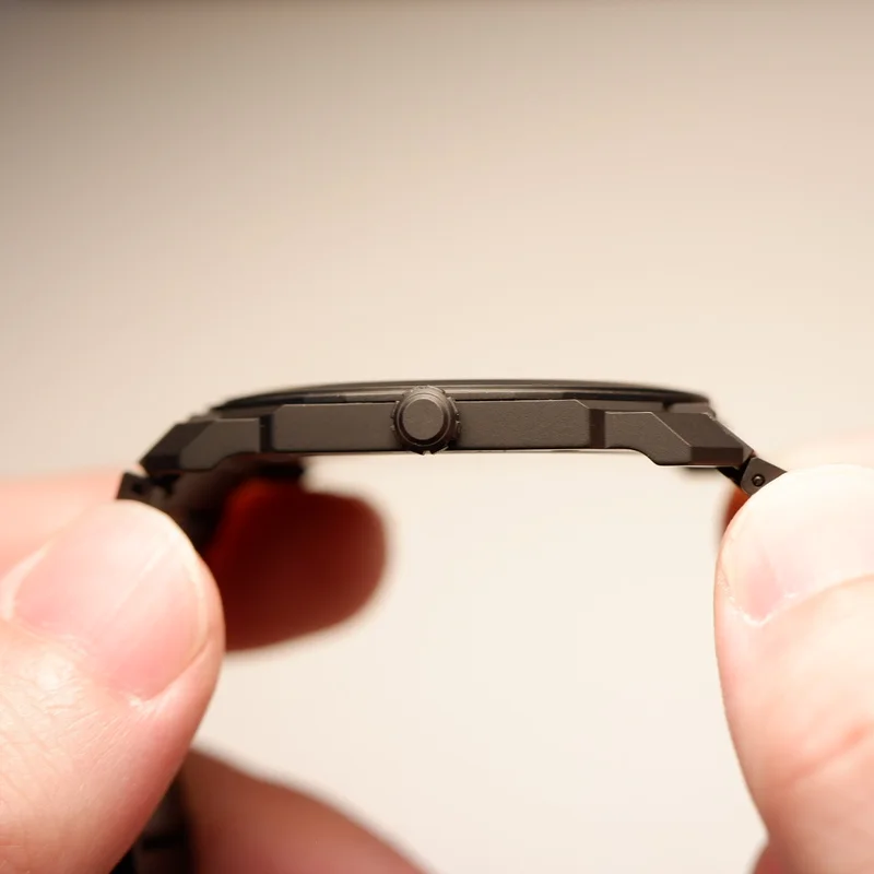 Thumb Octo Finissimo Red Black Skeleton