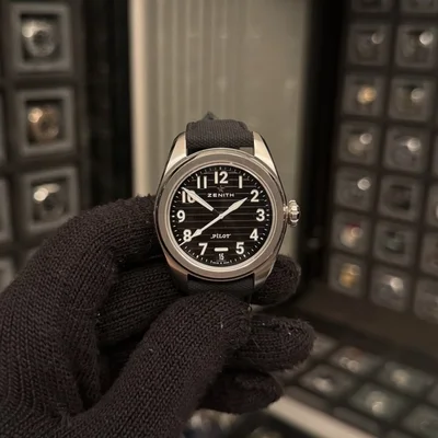 PILOT Automatic Stainless Steel / Black