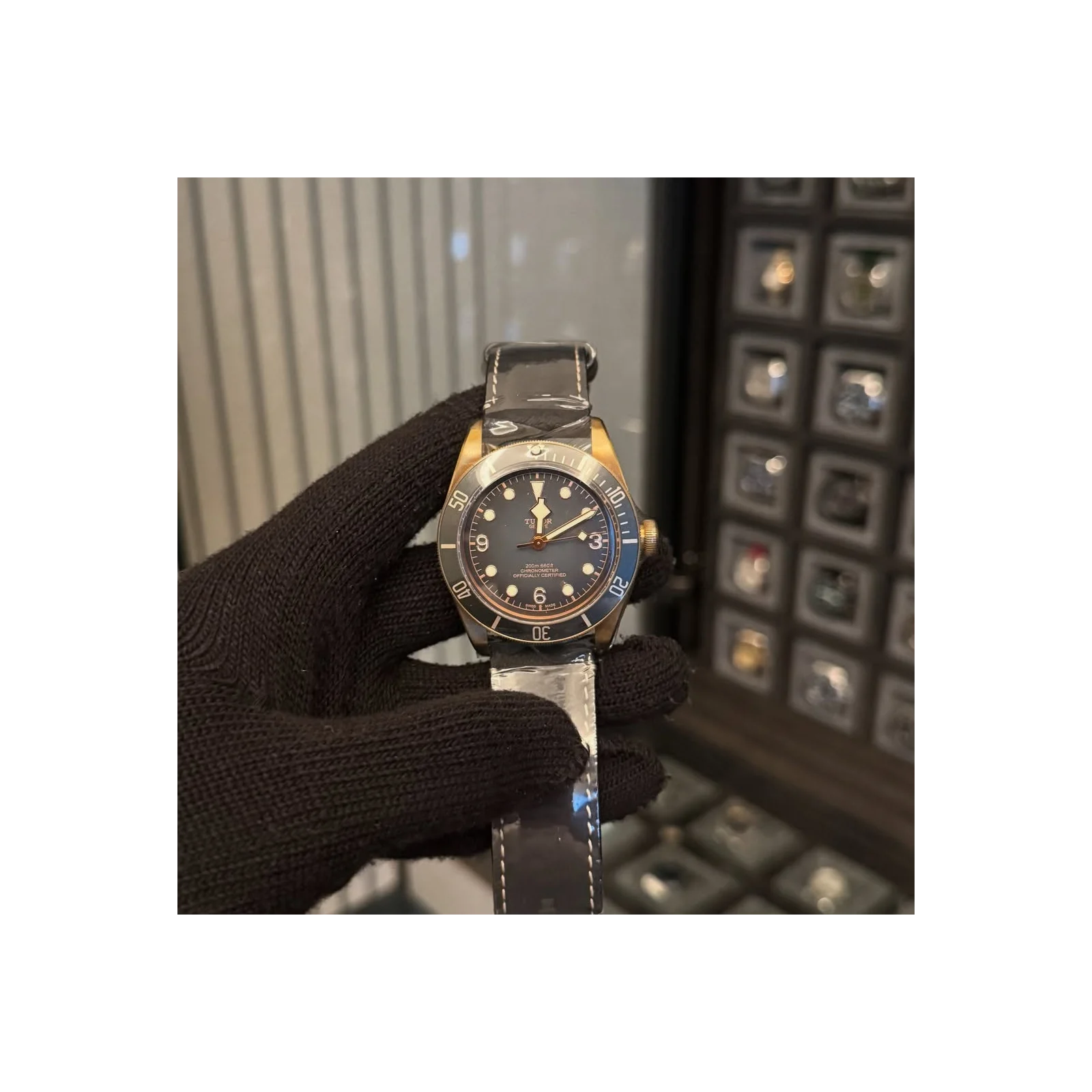 Heritage Black Bay Bronze / Slate / Leather