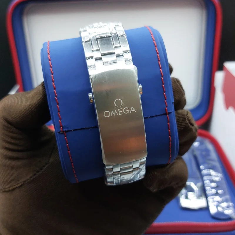 Thumb Seamaster Diver 300M Master Co-Axial 44 Chronograph America's Cup