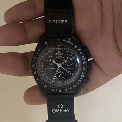 MoonSwatch Mission to the Moon