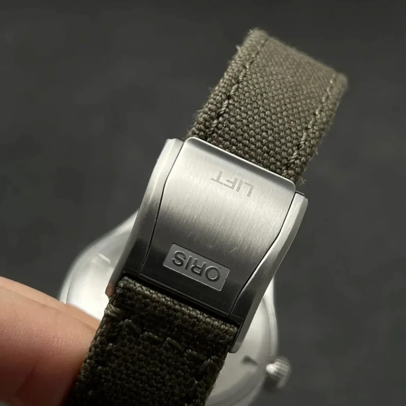 Thumb Big Crown ProPilot Timer GMT Stainless Steel / Black / Fabric