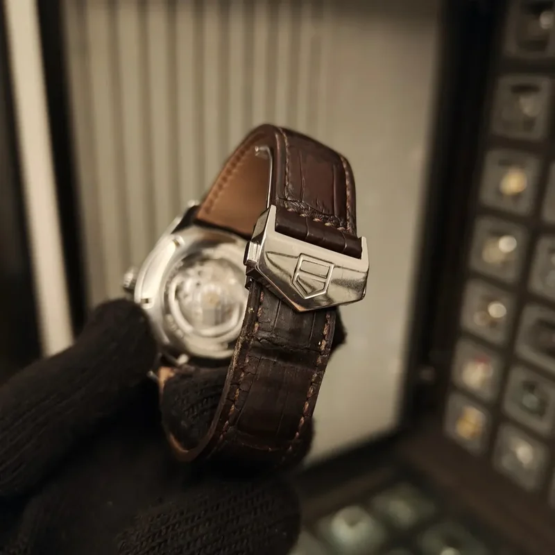 Thumb Carrera Calibre 5 Day Date Stainless Steel / Silver / Alligator