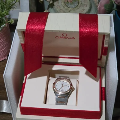 Constellation Manhattan 29 Co-Axial Master Chronometer Stainless Steel / Sedna Gold / Silver Diamond / Diamond