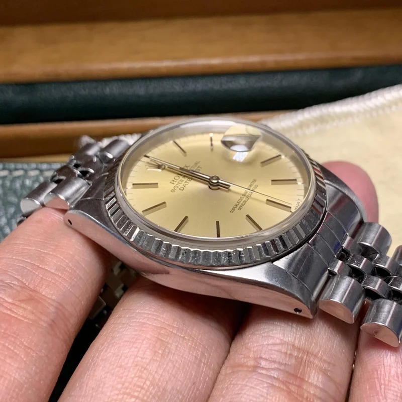 Thumb Datejust 36 16234 Steel / Silver / Stick / Jubilee