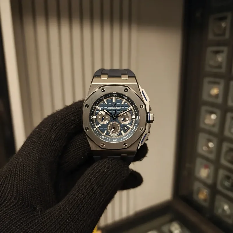 Royal Oak Offshore 42 Titanium / Blue / Rubber