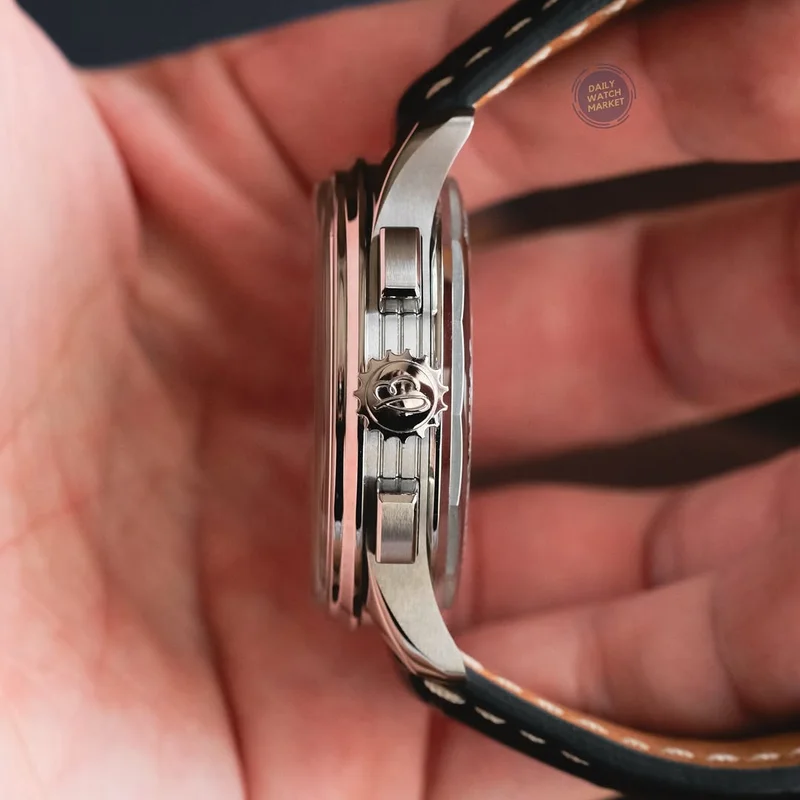 Thumb Premier B01 Chronograph 42 Stainless Steel / Silver / Croco / Folding