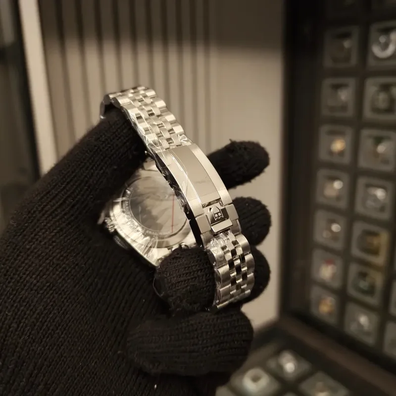 Thumb Black Bay Fifty-Eight Stainless Steel Burgundy 