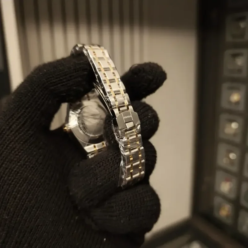 Thumb Royal Date 28 Stainless Steel / Yellow Gold / Chocolate - Roman