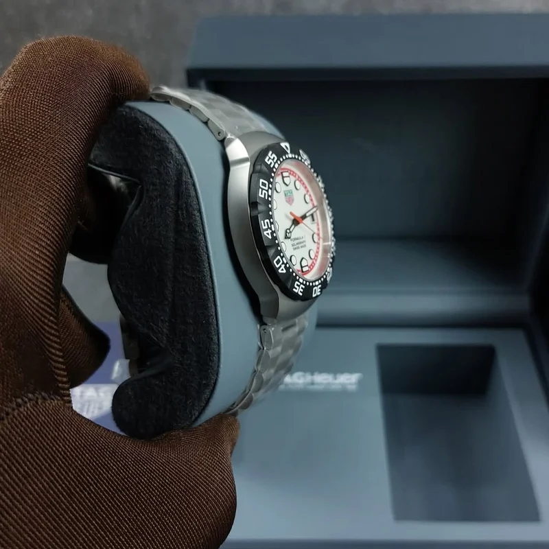 Thumb Formula 1 Solargraph 38 Stainless Steel