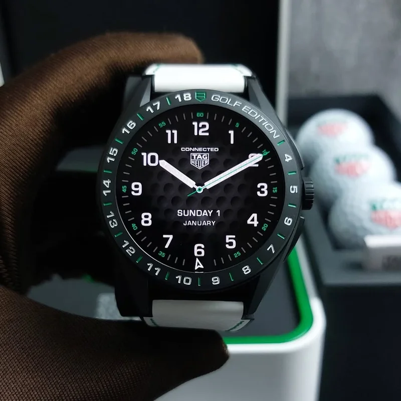 Connected Calibre E4 Golf Edition