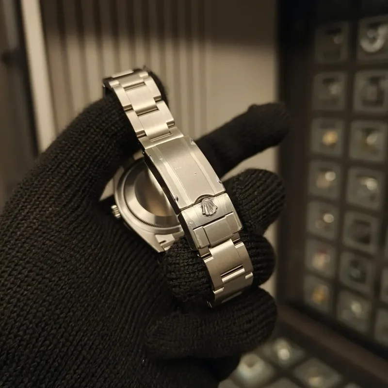 Thumb Explorer 36 Stainless Steel