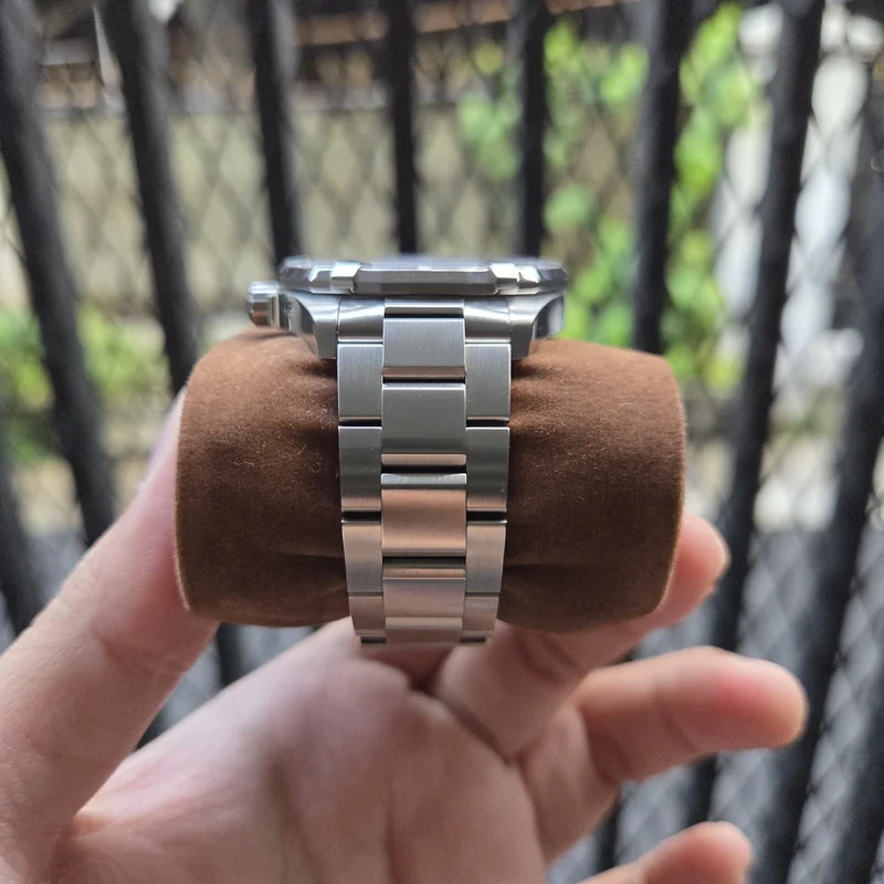 Thumb Aquaracer 300M Quartz 40.5 Stainless Steel / Black / Bracelet