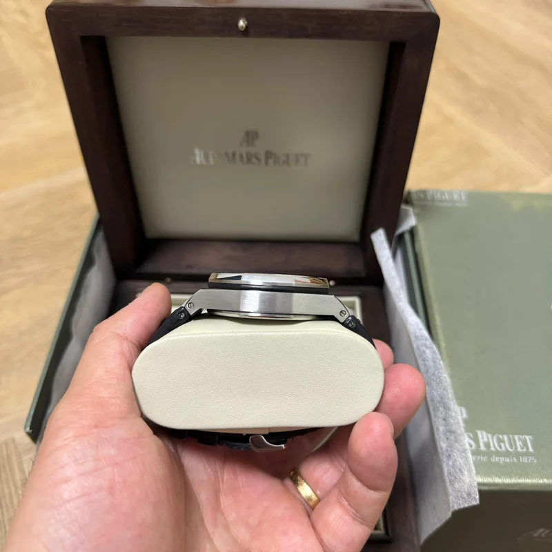 Thumb Royal Oak OffShore 26170 Chronograph Black Themes / Strap