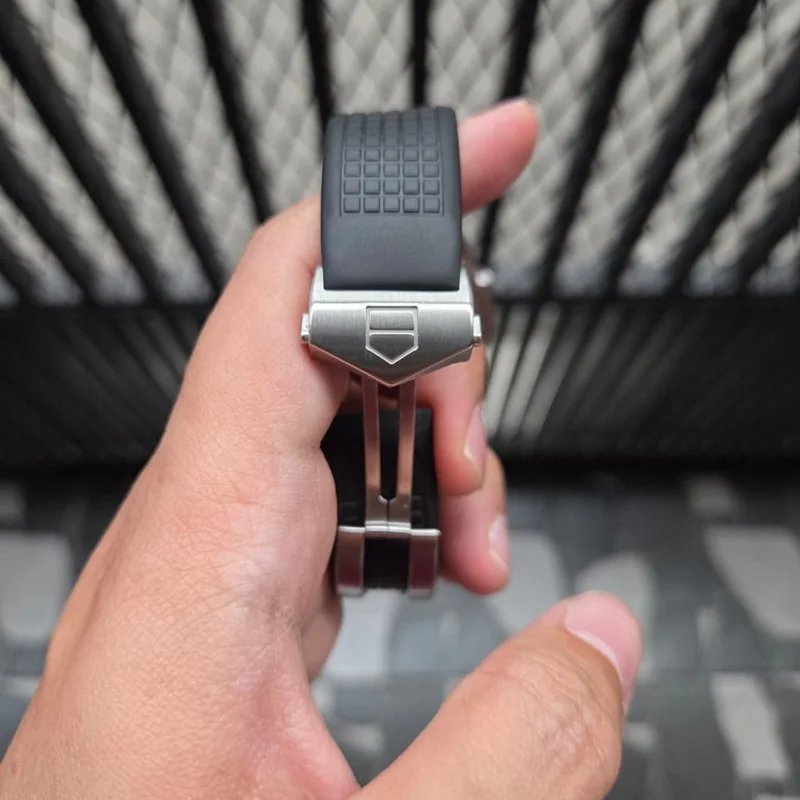 Thumb Aquaracer 500M Calibre 5 43 Stainless Steel / Black / Rubber