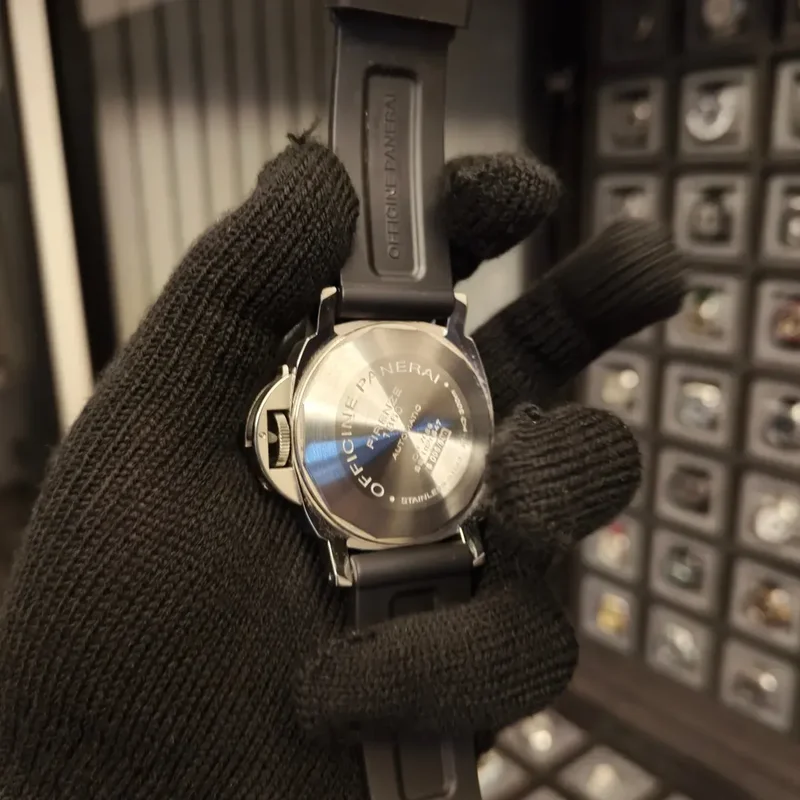 Thumb Luminor 44 Power Reserve Automatic Stainless Steel / Black